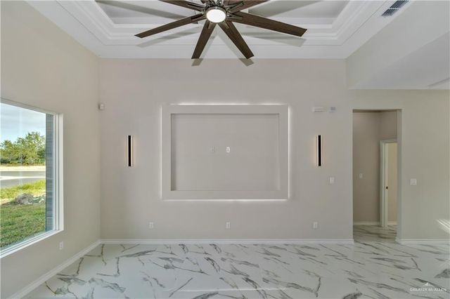 2412 Sabinal Avenue, Hidalgo, TX 78503