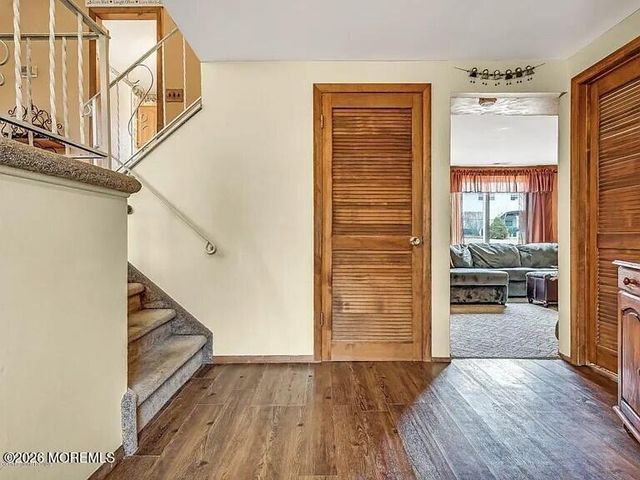 1004 Woodlane Road, Jackson, NJ 08527