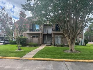 2800 Jeanetta 1209, Houston, TX 77063