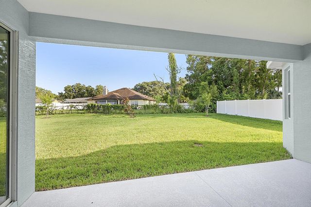 10 Persimmon, Palm Coast, FL 32164