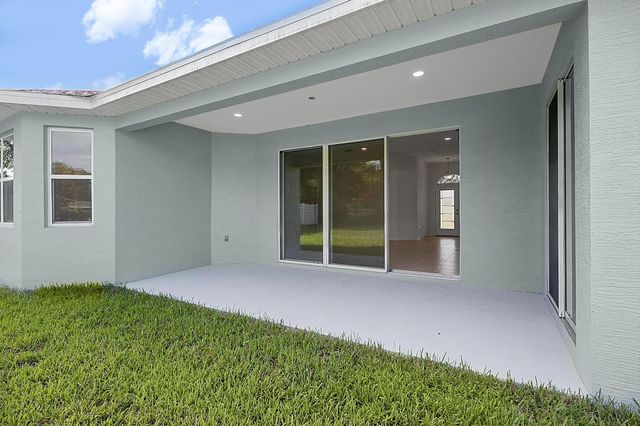 10 Persimmon, Palm Coast, FL 32164