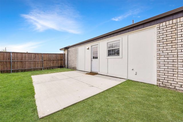 4813 Arbor Glen Road, The Colony, TX 75056