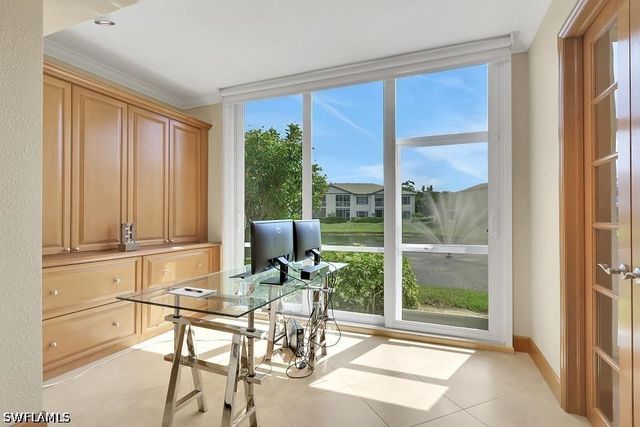 832 Tanbark DR 105, Naples, FL 34108