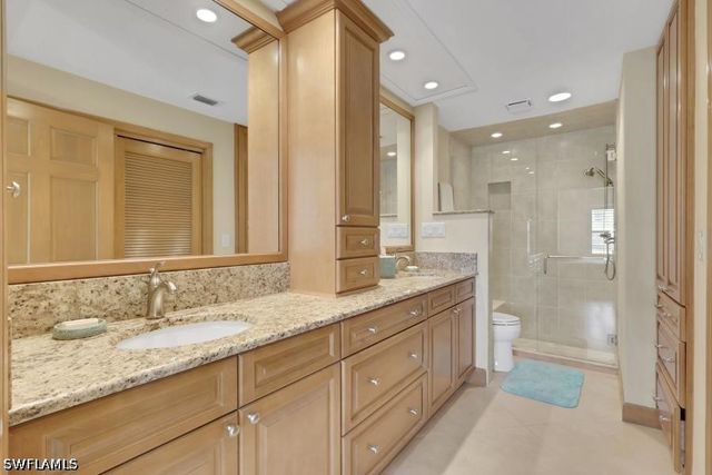 832 Tanbark DR 105, Naples, FL 34108