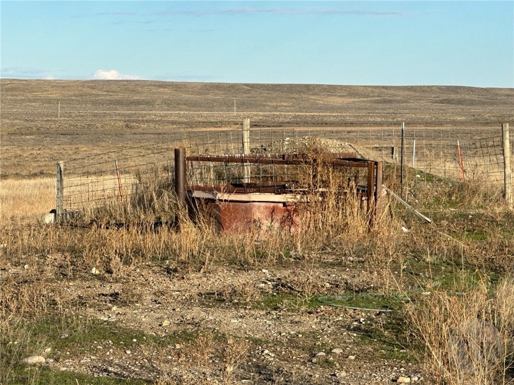 00 N Gage ROAD, Roundup, MT 59072 photo 2