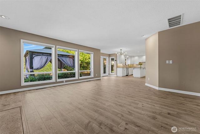 13410 SE 26th Circle, Vancouver, WA 98683