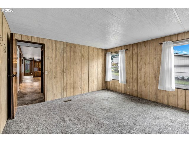 14012 Se RUPERT Dr, Milwaukie, OR 97267