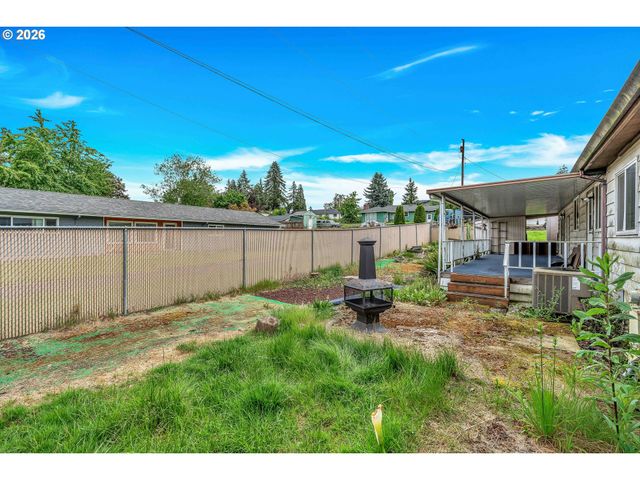 14012 Se RUPERT Dr, Milwaukie, OR 97267