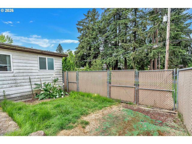 14012 Se RUPERT Dr, Milwaukie, OR 97267