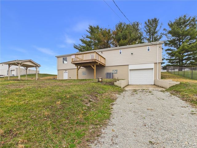 909 1st St, Menallen Twp, PA 15468