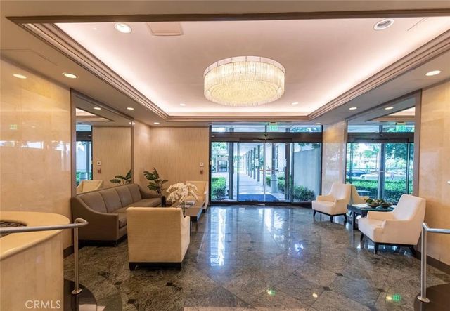 2170 Century Park East E, Los Angeles, CA 90067