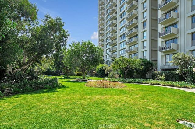 2170 Century Park East E, Los Angeles, CA 90067