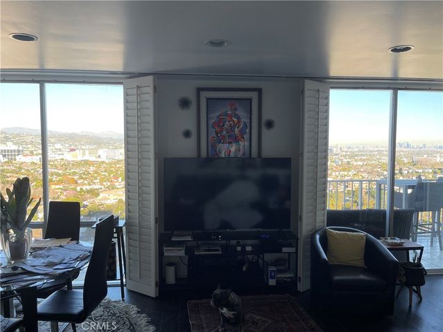 2170 Century Park East E, Los Angeles, CA 90067