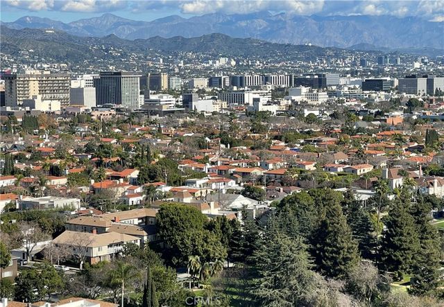 2170 Century Park East E, Los Angeles, CA 90067