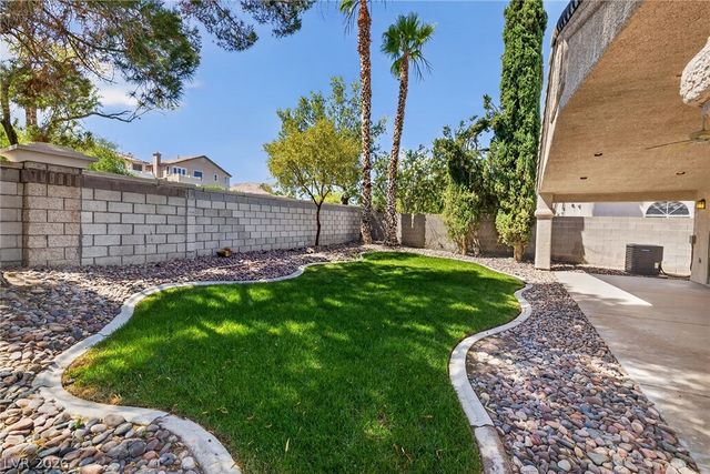 3169 Castle Canyon Avenue, Henderson, NV 89052