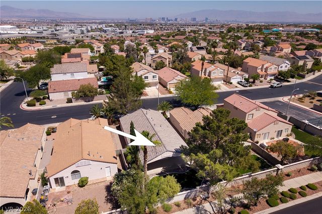 3169 Castle Canyon Avenue, Henderson, NV 89052