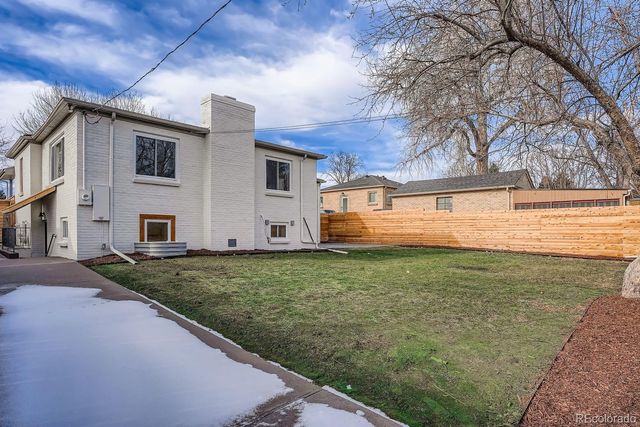 2710 Zenobia Street, Denver, CO 80212