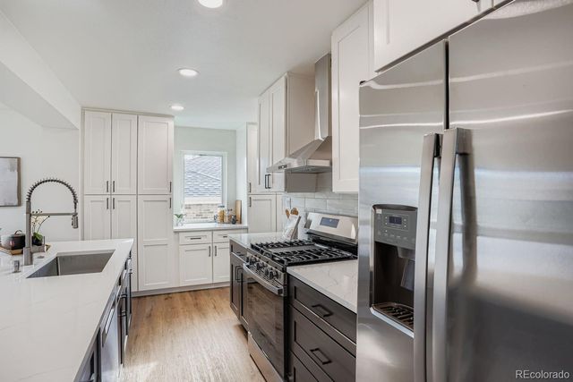 2710 Zenobia Street, Denver, CO 80212