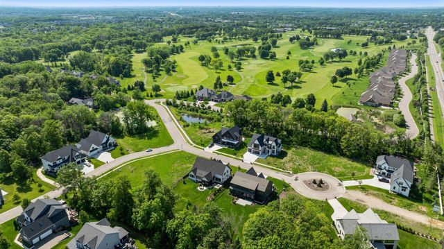 734 Shawnee Woods Road, Medina, MN 55340