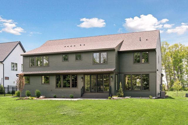 734 Shawnee Woods Road, Medina, MN 55340