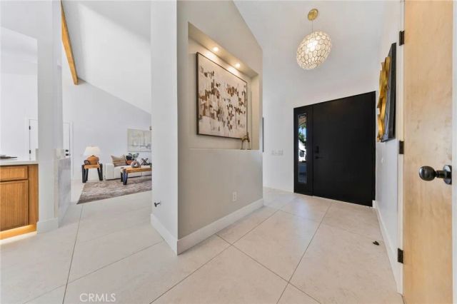 1033 E Via Escuela, Palm Springs, CA 92262