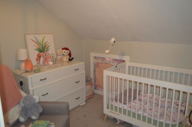 4 First St, Sutton, MA 01590