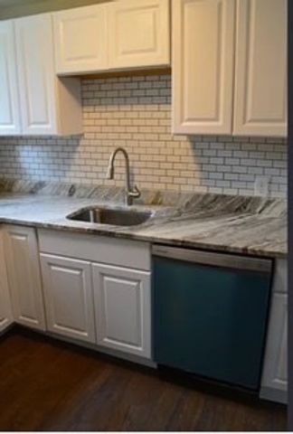 4 First St, Sutton, MA 01590
