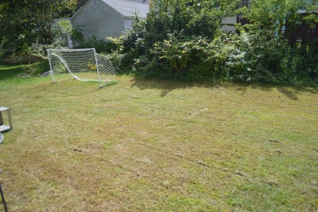 4 First St, Sutton, MA 01590