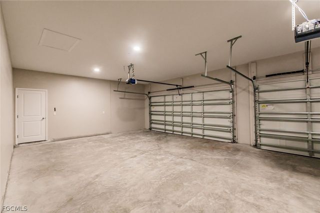 107 NW 24TH TER, Cape Coral, FL 33993