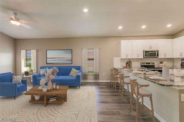 107 NW 24TH TER, Cape Coral, FL 33993