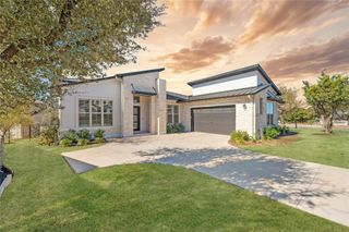 802 Serene Estates DR, Austin, TX 78738