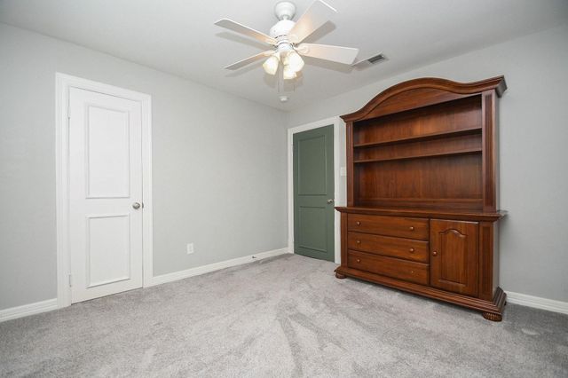 5422 Rutherglenn Drive, Houston, TX 77096