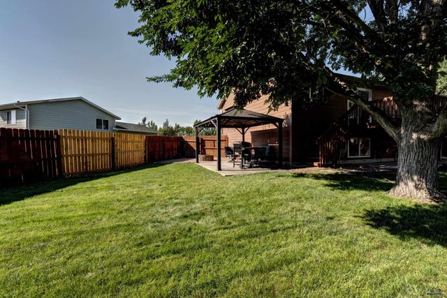 2917 BENJAMIN, Rapid City, SD 57703