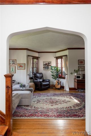 942 Harrison Avenue, Niagara Falls, NY 14305
