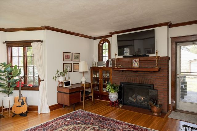 942 Harrison Avenue, Niagara Falls, NY 14305