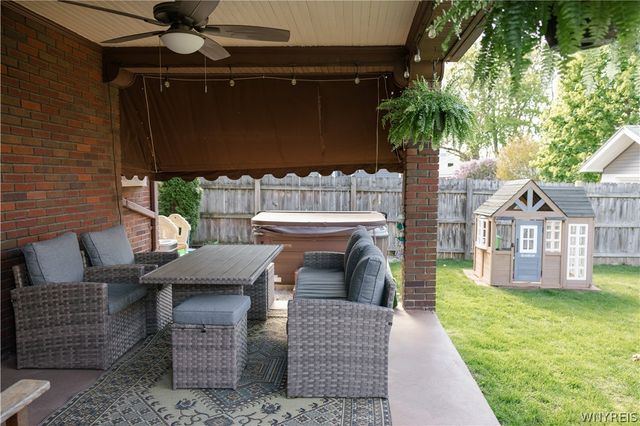 942 Harrison Avenue, Niagara Falls, NY 14305