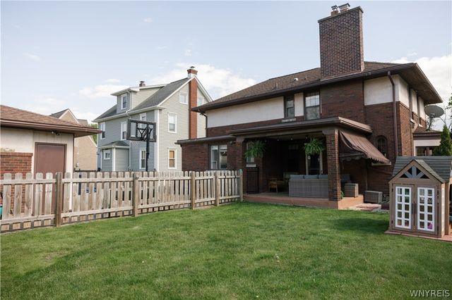 942 Harrison Avenue, Niagara Falls, NY 14305