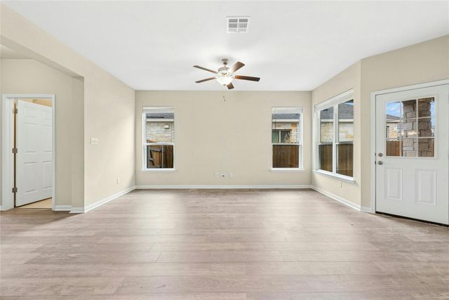 4203 Birdwatch LOOP 14, Pflugerville, TX 78660