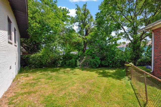 2418 18th Ave, N, Nashville, TN 37208