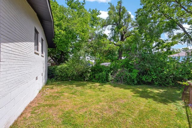 2418 18th Ave, N, Nashville, TN 37208