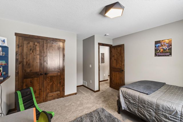 27835 143rd Street NW, Zimmerman, MN 55398