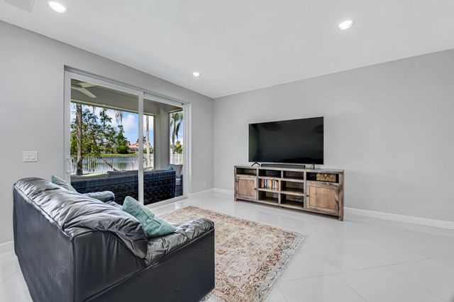 19491 Black Olive Lane, Boca Raton, FL 33498