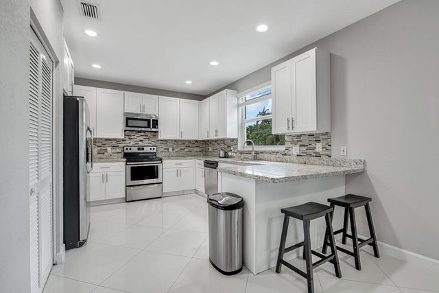 19491 Black Olive Lane, Boca Raton, FL 33498