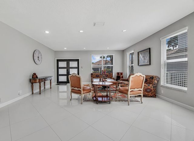 19491 Black Olive Lane, Boca Raton, FL 33498