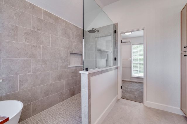 8311 Lofty LN, Round Rock, TX 78681