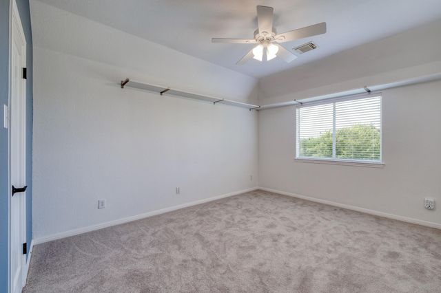 8311 Lofty LN, Round Rock, TX 78681