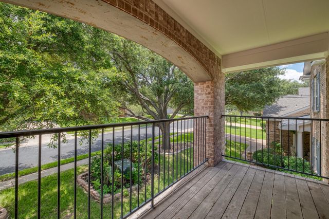 8311 Lofty LN, Round Rock, TX 78681