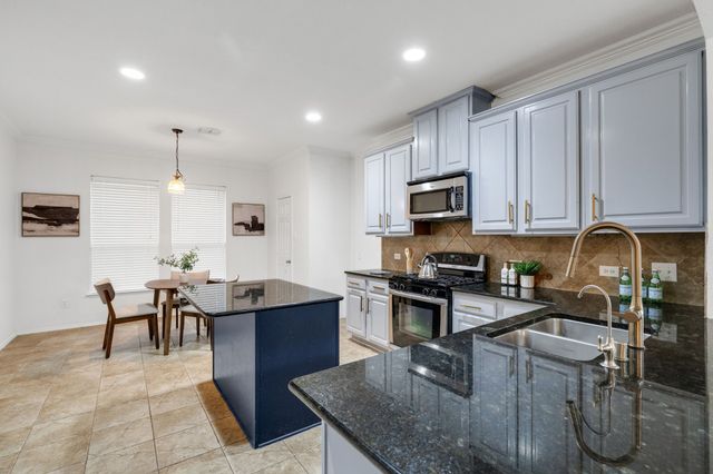 15704 RINGDOVE, Fort Worth, TX 76262