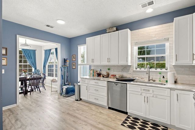 423 Blackberry Ln., Myrtle Beach, SC 29579
