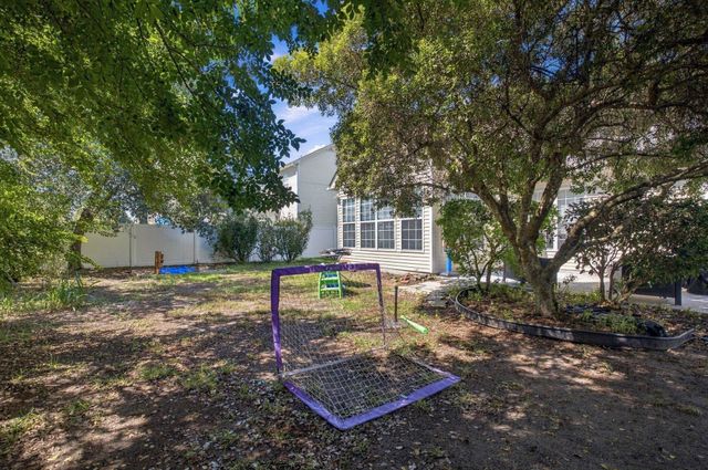 423 Blackberry Ln., Myrtle Beach, SC 29579